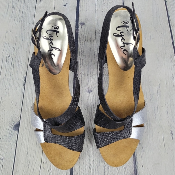 TYCHE | strappy leather open toe heeled sandals - Picture 4 of 10